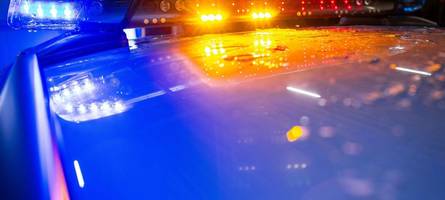 polizeieinsatz um 2.45 uhr: beamte stoppen autofahrer unter drogeneinfluss