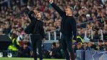 Champions League: Flick schimpft auf Videobeweis: Darf nicht vorkommen