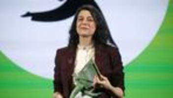 Das gute Übel: Wahl-Berlinerin Schweblin gewinnt Millionen-Literaturpreis