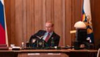 Der Magier im Kreml: Jude Law spielt Putin