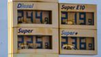 Mobilitätskosten: Benzinpreis steigt wieder schneller als bei EU-Nachbarn