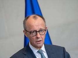 Fast 20 Prozent : Bericht: Merz will Stromsteuer senken und Pendlerpauschale erhöhen