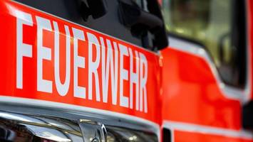 Brand in Charlottenburg: Meterhohe Rauchsäule zu sehen