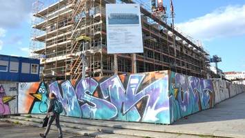 dieser neubau direkt am ufer der spree soll kreative in den südosten locken