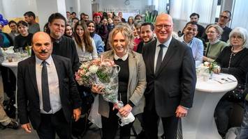 „eltern trauen sich nicht ins rathaus“: neues projekt hilft familien beim papierkram