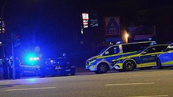 Raubüberfall in Bergedorf: Jugendliche mit Schusswaffe bedroht