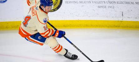 Stürmer Wright bestätigt seinen Wechsel zu den Panthern