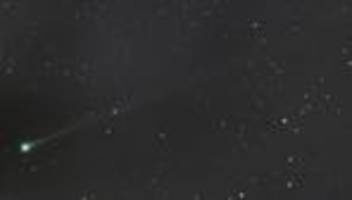 Besucher aus der Ferne: Komet am nächtlichen Morgenhimmel zu sehen