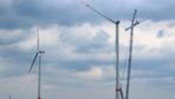 Geplante Investitionen: Erneuerbaren-Branche: 32 Milliarden Euro in Gefahr