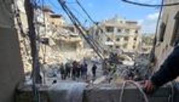 Iran-Überblick: Israel und Hisbollah kämpfen weiter, Trump wirft Iran Wortbruch vor