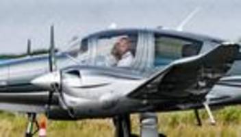 Privatflugzeug: Wie viel kostet es, zu fliegen wie Friedrich Merz?