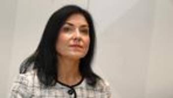 spritpreise: reiche lehnt Übergewinnsteuer als verfassungsrechtlich fragwürdig ab