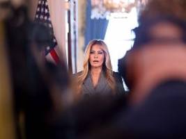 Donald Trump wusste von nichts: Rätselraten um Melania Trump und Jeffrey Epstein geht weiter