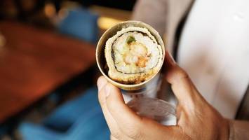 Die ersten 100 Rollen waren gratis: Sushi-Pop-up-Laden eröffnet in Mitte