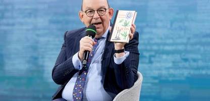 Denis Scheck: ARD verteidigt ihn gegen Vorwurf der Frauenfeindlichkeit von Ildikó von Kürthy und Elke Heidenreich