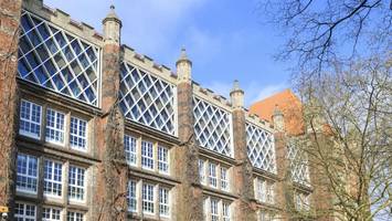 Baustopp bei Projekt der Uni Hamburg: Behörde rechnet mit zusätzlichen Kosten