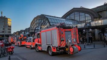 Frau am Hauptbahnhof ins Gleis gestürzt – Lokführer verhindert Schlimmeres