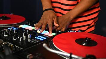 kulturwüste hamburger hafencity? „wo ist hier eigentlich das nachtleben?“