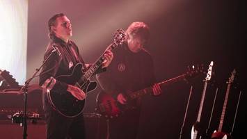 archive im docks: war das schrecklich schön oder schön schrecklich?