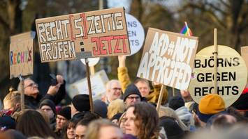 Hamburger Band spielt am Wochenende kostenlos auf dem Rathausmarkt