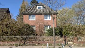 Wohnhaus in Lokstedt steht seit Jahren leer – Begründung des Bezirks überrascht