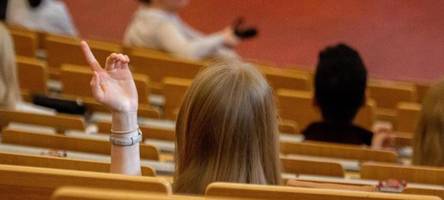 Immer mehr Menschen ohne Abitur schließen erfolgreich ein Studium ab