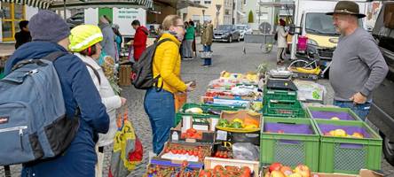 Frische Ware, faire Preise: Was Kunden am Wochenmarkt Lechhausen schätzen