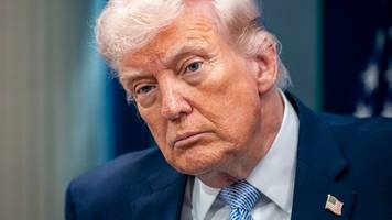 „Androhung eines Völkermords“ gegen Iran: Demokraten fordern nun offen Trumps Entmachtung