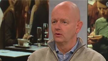 preise runter, auslastung hoch: wirt erklärt, warum er dank steuerplus billiger wird