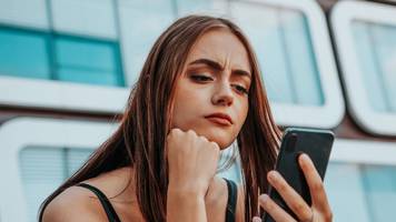 „you the birthday“: bedeutung und herkunft des memes