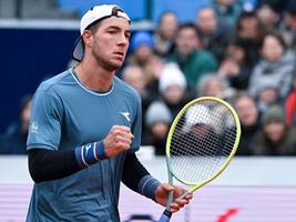 tennis: „das ist struffi! der steht auf!“