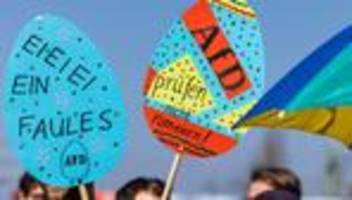 Demonstrationen: AfD-Gegner protestieren bei Klausur der Bundestagsfraktion