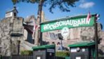 Freizeitpark: Achterbahn im Wiener Prater entgleist: fünf Verletzte