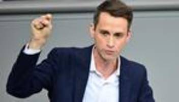 Spritpreis-Krise: Grünen-Politiker wirft Kanzler Merz Kontrollverlust vor