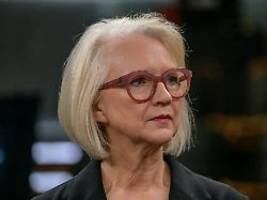 topökonomen lehnen eingriff ab: die meisten menschen können die höheren spritpreise verkraften