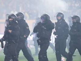 vor dem auswärtsspiel von dynamo: polizei stoppt hooligan-auseinandersetzung in thüringen