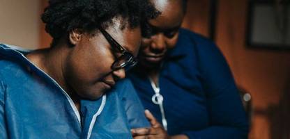 Familie: Warum man zum Weinen nicht ins Schlafzimmer gehen sollte