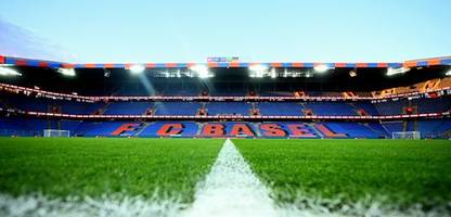 schweizer fußball: feuer im st.-jakob-park des fc basel zerstört schuhe und trikots