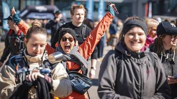 100 Kilometer in 24 Stunden: In Hamburg wimmelt es am Sonnabend von Wanderern
