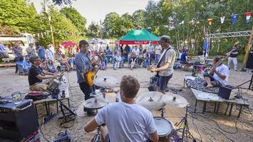 „Osterbrooklyn“ im Hamburger Osten – mit selbst gebautem Café an der Bille