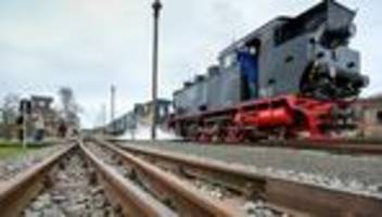 Landesweiter Aktionstag: Historische Loks locken Besucher nach Mansfeld