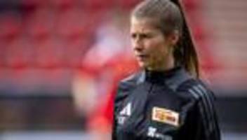 Marie-Louise Eta: Nach 63 Jahren Bundesliga: die erste Trainerin