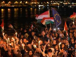 reaktionen auf ungarn-wahl: von der leyen: „ungarn hat europa gewählt“