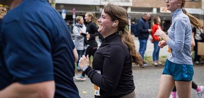 Ricarda Lang ist einen Halbmarathon in Hannover gelaufen