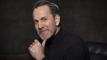 „Hamburg, Wache 16“: Ein schonungsloser Roman, nicht nur über St. Pauli