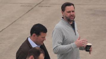 Vance in Ramstein — Trump will Straße von Hormus sperren