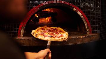 pizzeria überweist versehentlich 1870 euro an kunden – jetzt appelliert sie an die ehrlichkeit