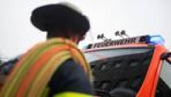 Brände: Böller-Experiment löst Feuerwehreinsatz aus