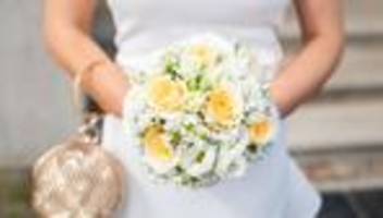 Hochzeit mit Polizeieinsatz: Polizei stoppt Hochzeitskorso wegen Schüssen