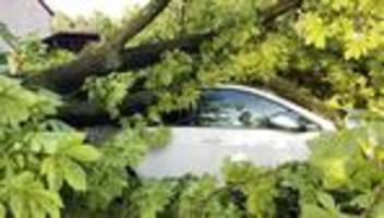 Versicherungswirtschaft: Sturm, Hagel oder Blitz verursachen weniger Schäden an Autos